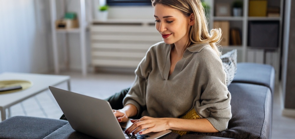 8 Ways For Women To Make Money Online In 2023 